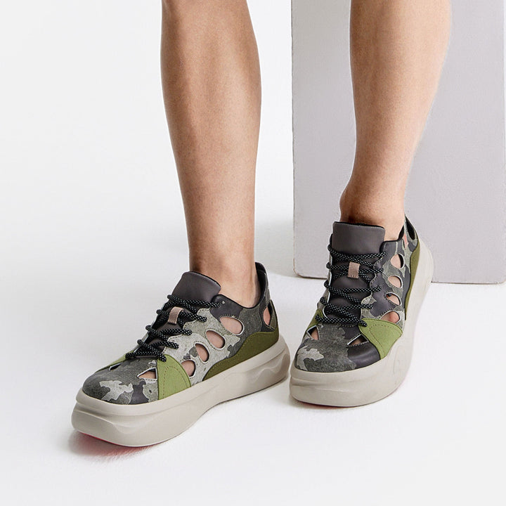 Men in the Wild Segovia IV Men