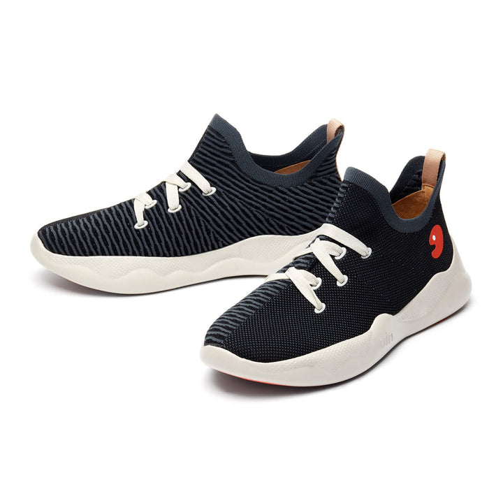 UIN Men Double Black Mijas Men Canvas loafers