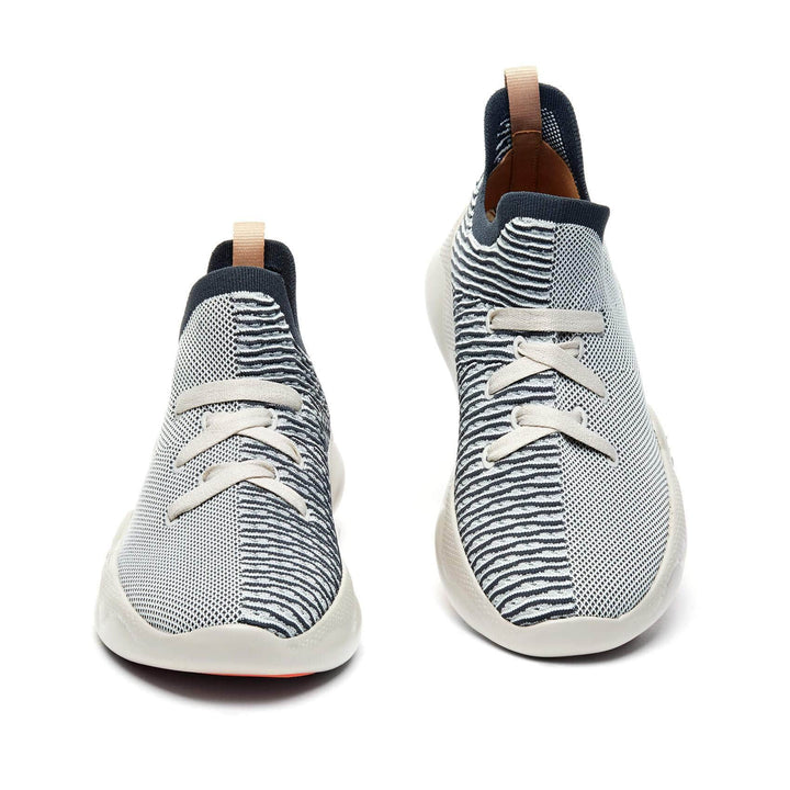 UIN Men Feather Grey Mijas Men Canvas loafers