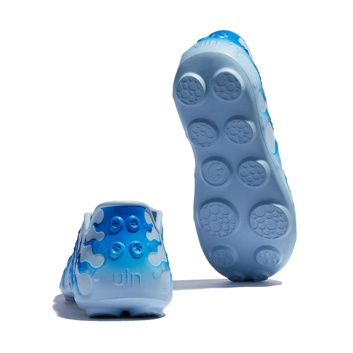 UIN Men Gradient Blue Octopus II Men Canvas loafers