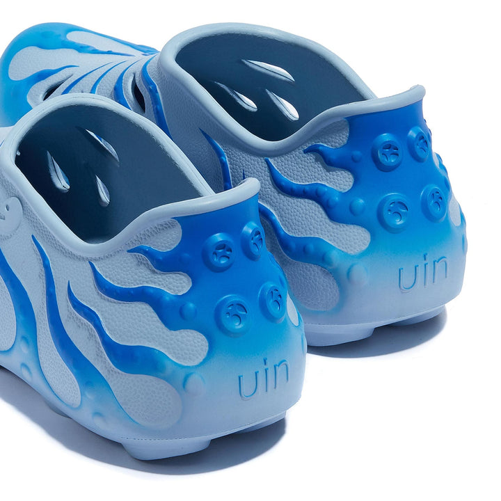 UIN Men Gradient Blue Octopus II Men Canvas loafers