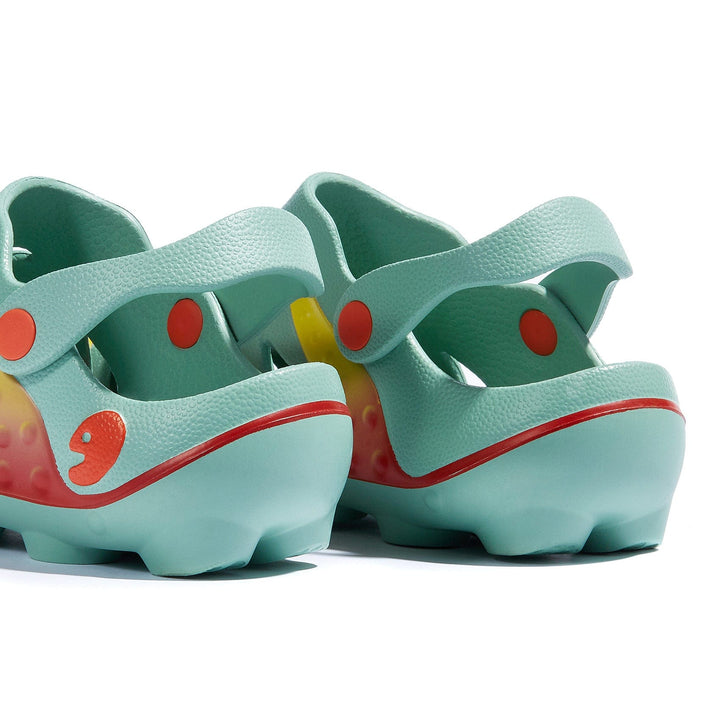 UIN Men Green Fire Octopus I Men Canvas loafers