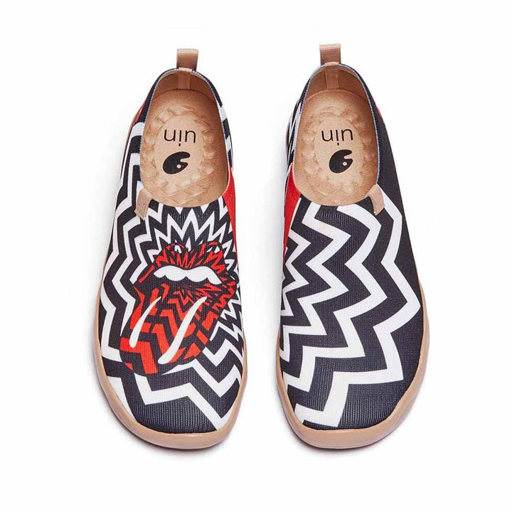 UIN Men Passionate Kiss Canvas loafers