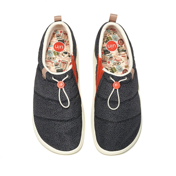 UIN Men Raspberry Black Toledo X Men Canvas loafers