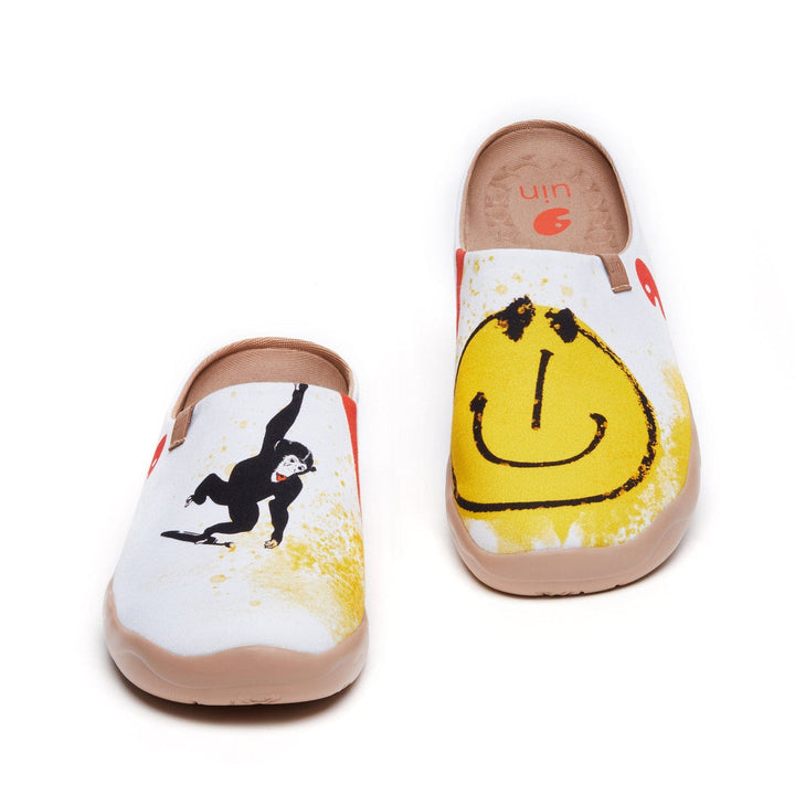 UIN Men Smile Always 2 Malaga Slipper Men Canvas loafers