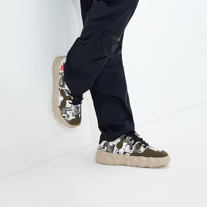 UIN Men Splicing Art Figueras I Men Canvas loafers