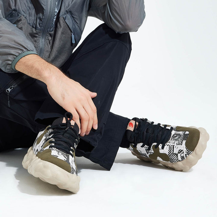 UIN Men Splicing Art Figueras I Men Canvas loafers