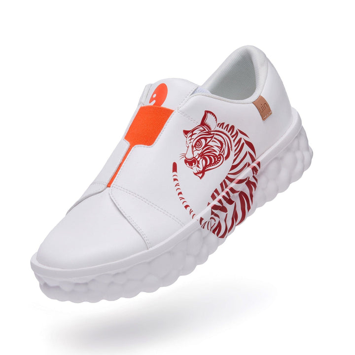 UIN Men Tiger Roar Las Ramblas Men Canvas loafers