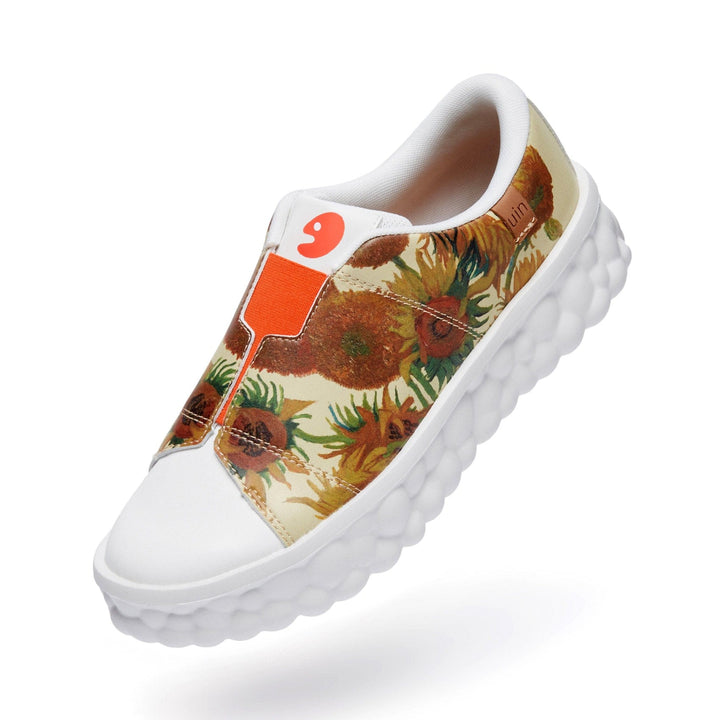 UIN Men Van Gogh Sunflowers Las Ramblas Men Canvas loafers