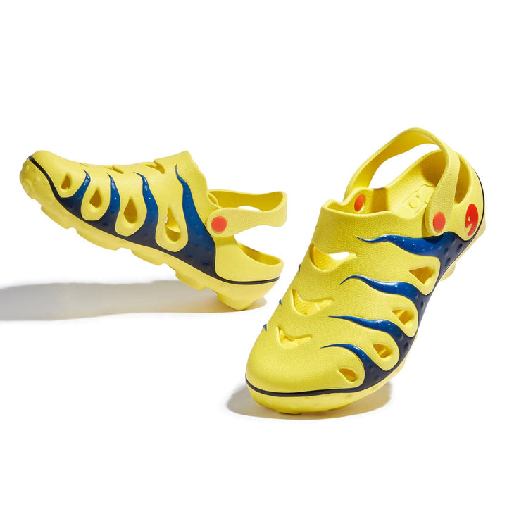 UIN Men Yellow & Black Octopus I Men Canvas loafers