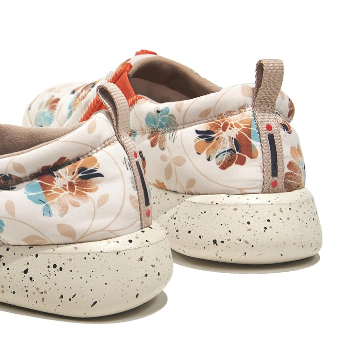 UIN Women Blooming Spring Toledo XV Women Canvas loafers