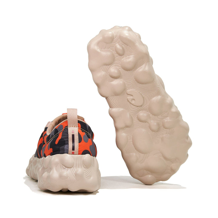 UIN Women Campfire Toledo VI Women Canvas loafers