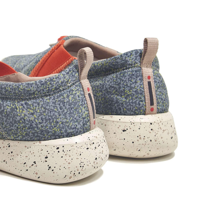 UIN Women Firefly Green Toledo XV Women Canvas loafers