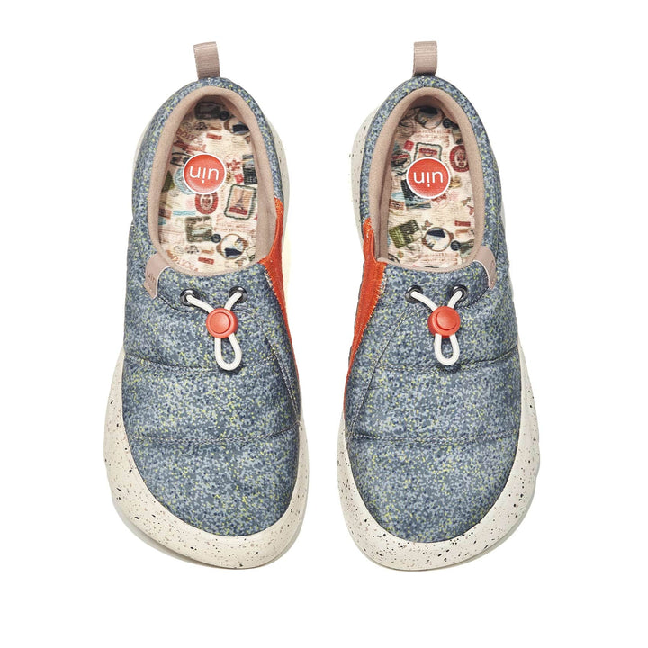 UIN Women Firefly Green Toledo XV Women Canvas loafers