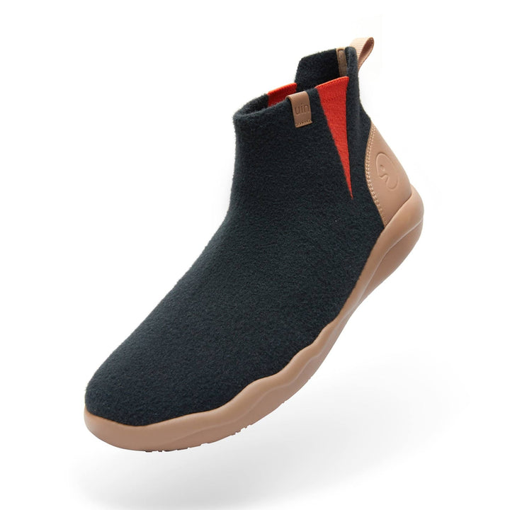 UIN Men Black Knitted Wool Granada Men Canvas loafers