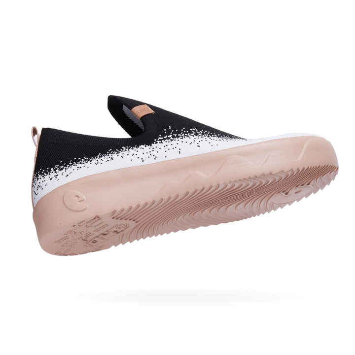 UIN Men Black Spray Fuerteventura I Men Canvas loafers