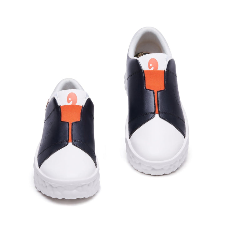 UIN Men Black & White Las Ramblas I Men Canvas loafers