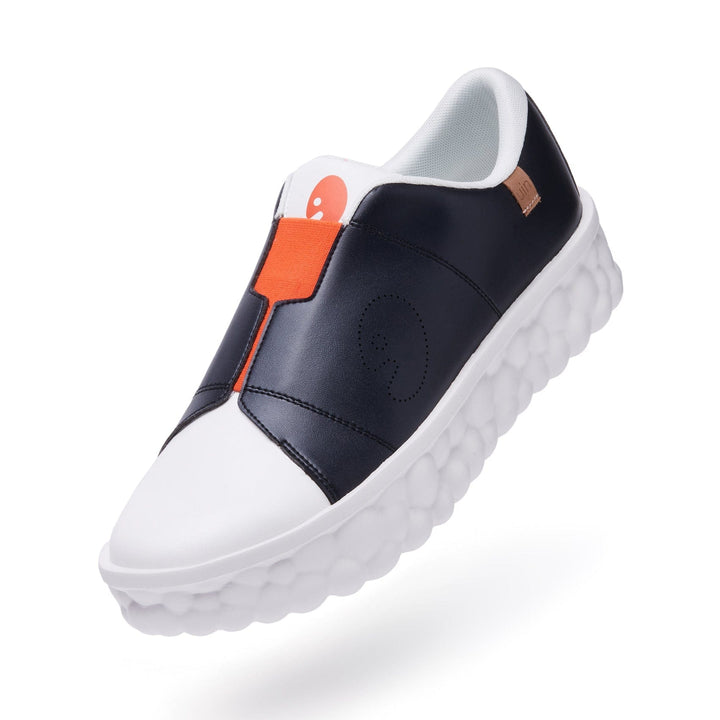 UIN Men Black & White Las Ramblas I Men Canvas loafers