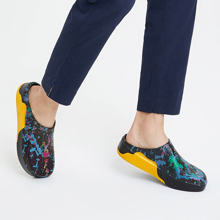 UIN Men Blinking Neon Tenerife Men Canvas loafers