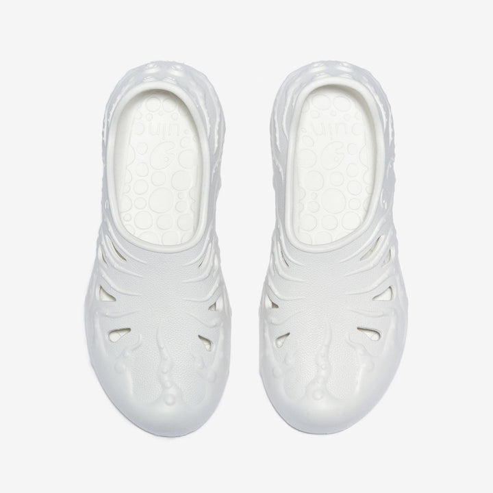 UIN Men Bright-Moon White Octopus II Men Canvas loafers