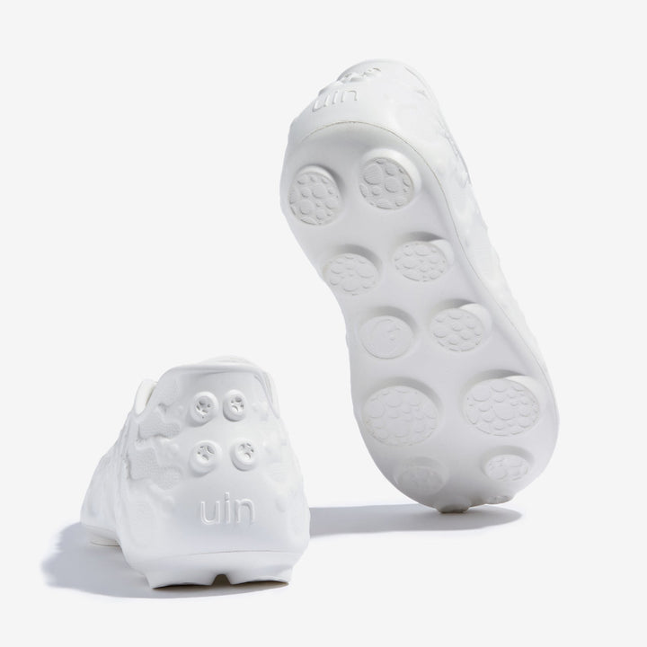 UIN Men Bright-Moon White Octopus II Men Canvas loafers