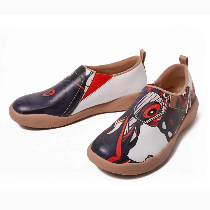 UIN Men Dark Samurai Canvas loafers