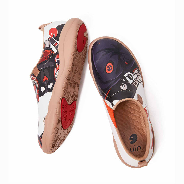 UIN Men Dark Samurai Canvas loafers