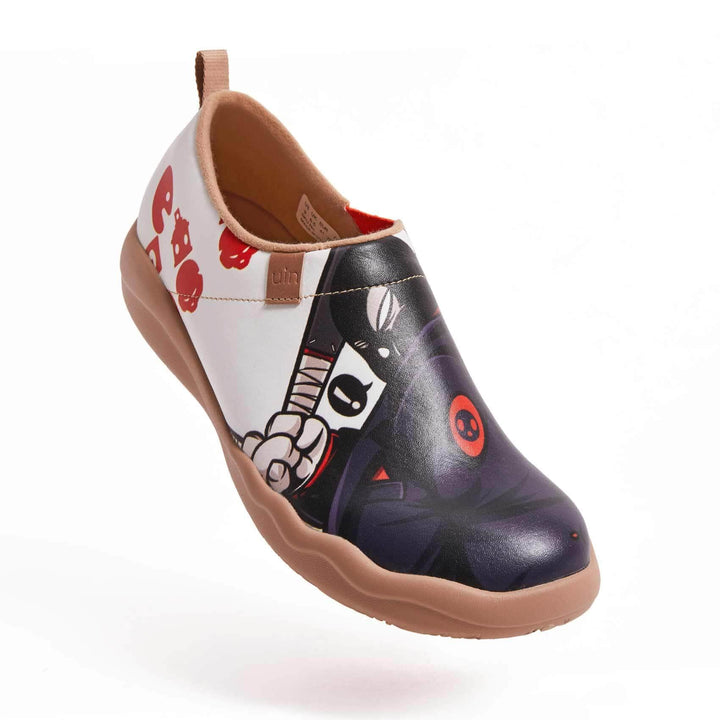 UIN Men Dark Samurai Canvas loafers