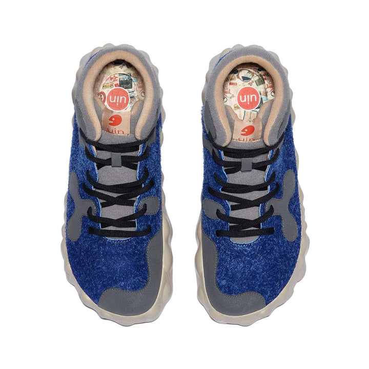 UIN Men Fluffy Blue Figueras III Men Canvas loafers