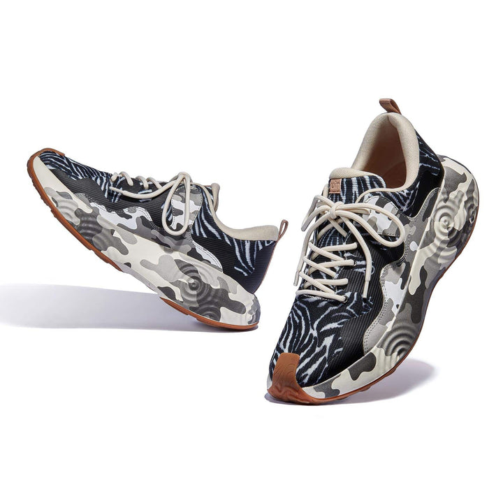 UIN Men Midnight Hunter Brava III Men Canvas loafers