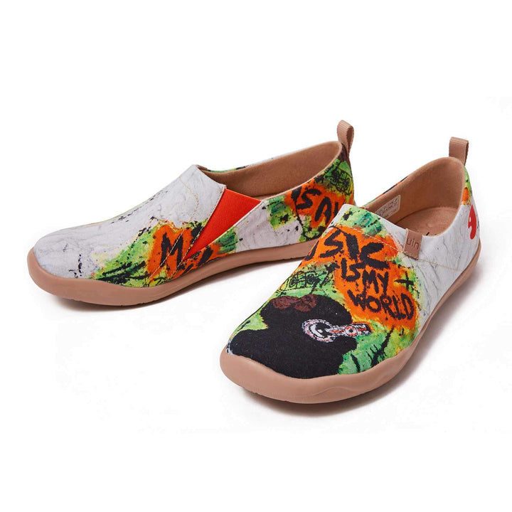 UIN Men Music is My World Canvas loafers