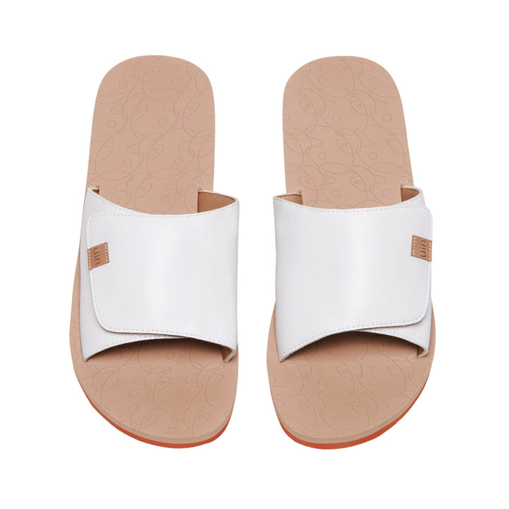 UIN Men Pure White Blanes 3 Men Canvas loafers