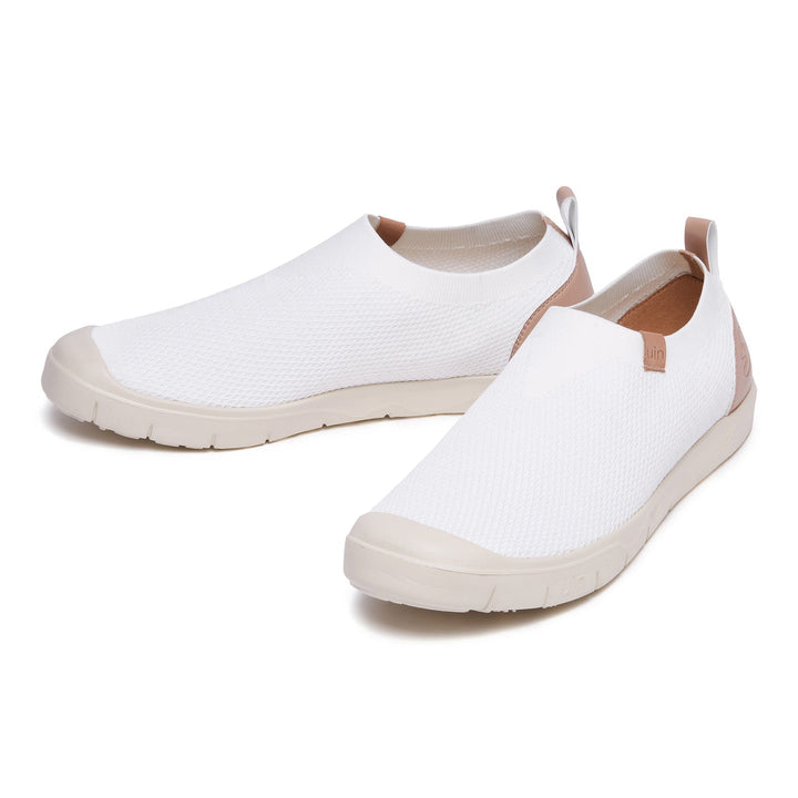 UIN Men Pure White Cadiz II Men Canvas loafers