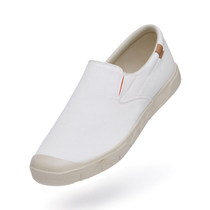 UIN Men Pure White Cardiz I Men Canvas loafers