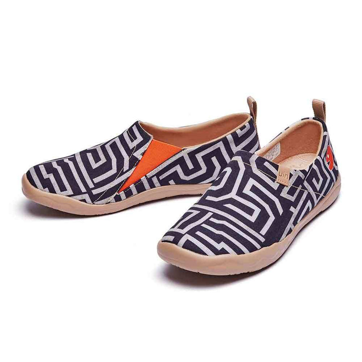 UIN Men Thread of Maze Canvas loafers