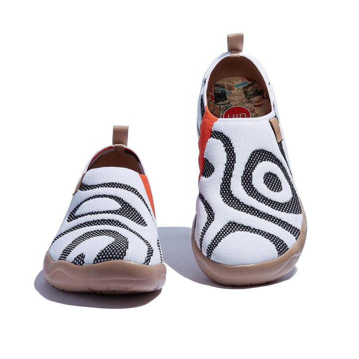 UIN Men White Tiger Toledo I Men Canvas loafers