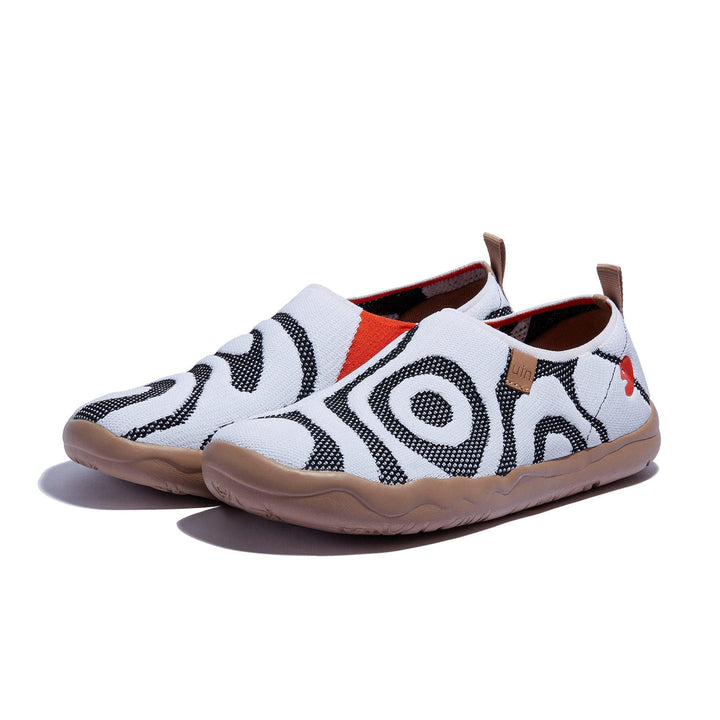 UIN Men White Tiger Toledo I Men Canvas loafers