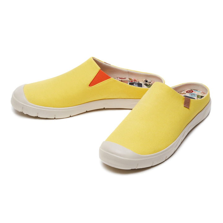 UIN Men Yellow Maize Cadiz III Men Canvas loafers