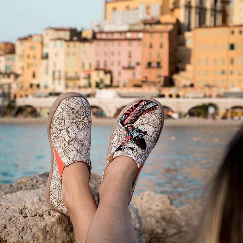 UIN Women Black Pearl Canvas loafers