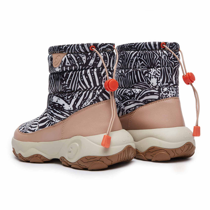 UIN Women Wild Black & White Cazorla IV Women Canvas loafers