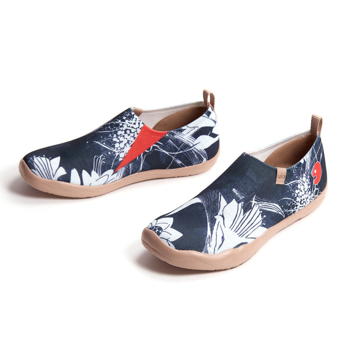 Lily in Dark Toledo I Women