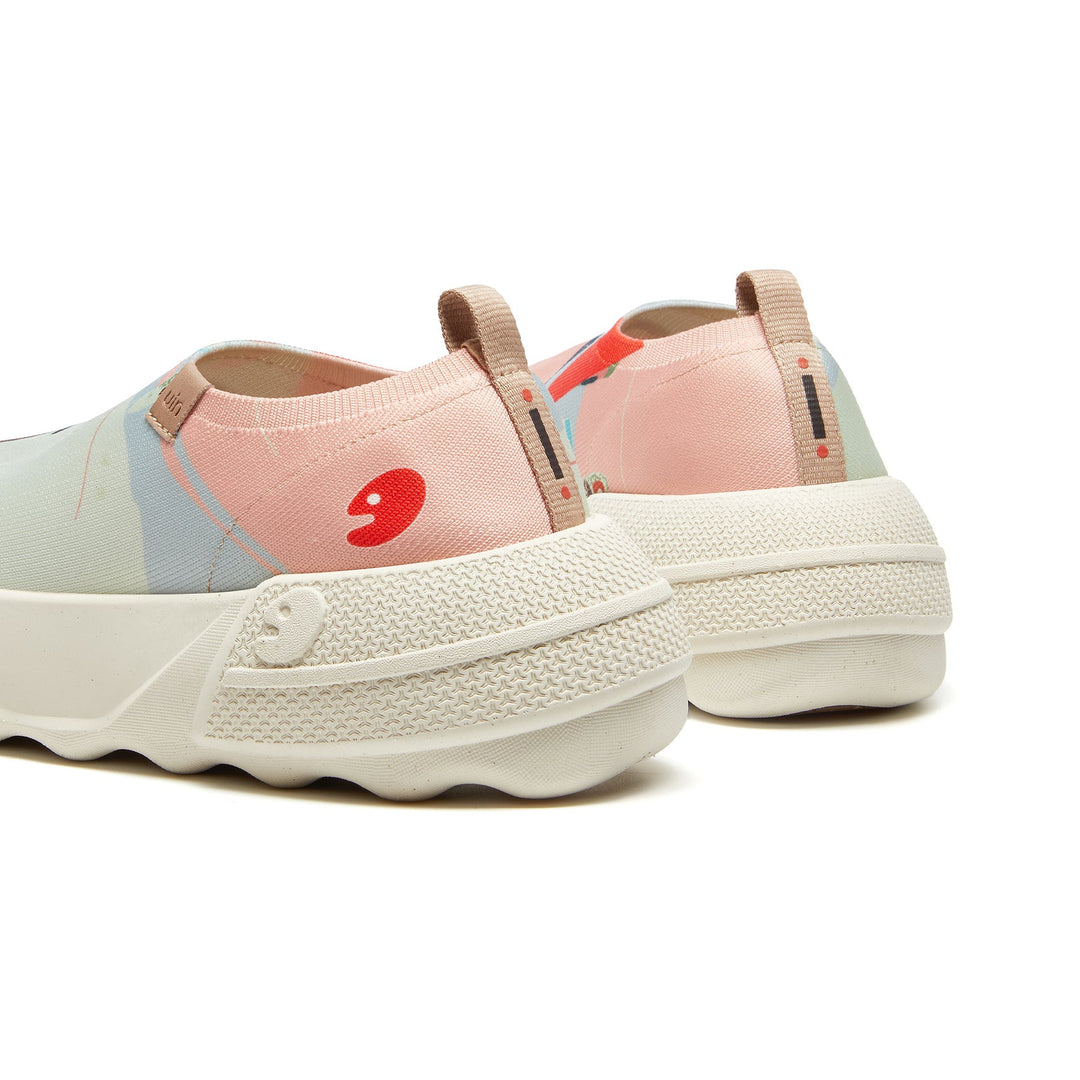 Seaside Leisure 3 Women