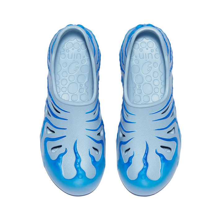 UIN Men Gradient Blue Octopus II Men Canvas loafers