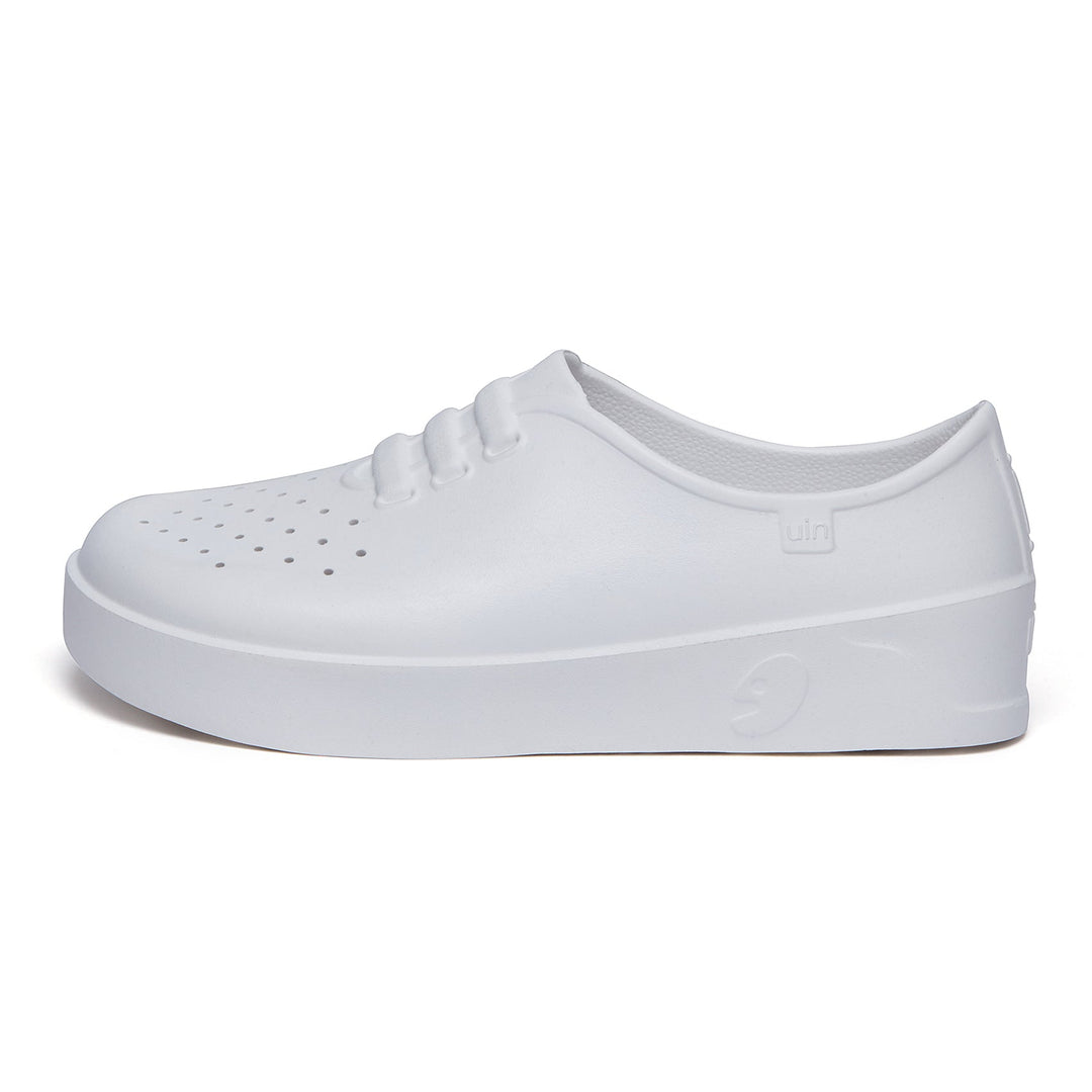 UIN Men Pure White Tenerife 2 Men Canvas loafers
