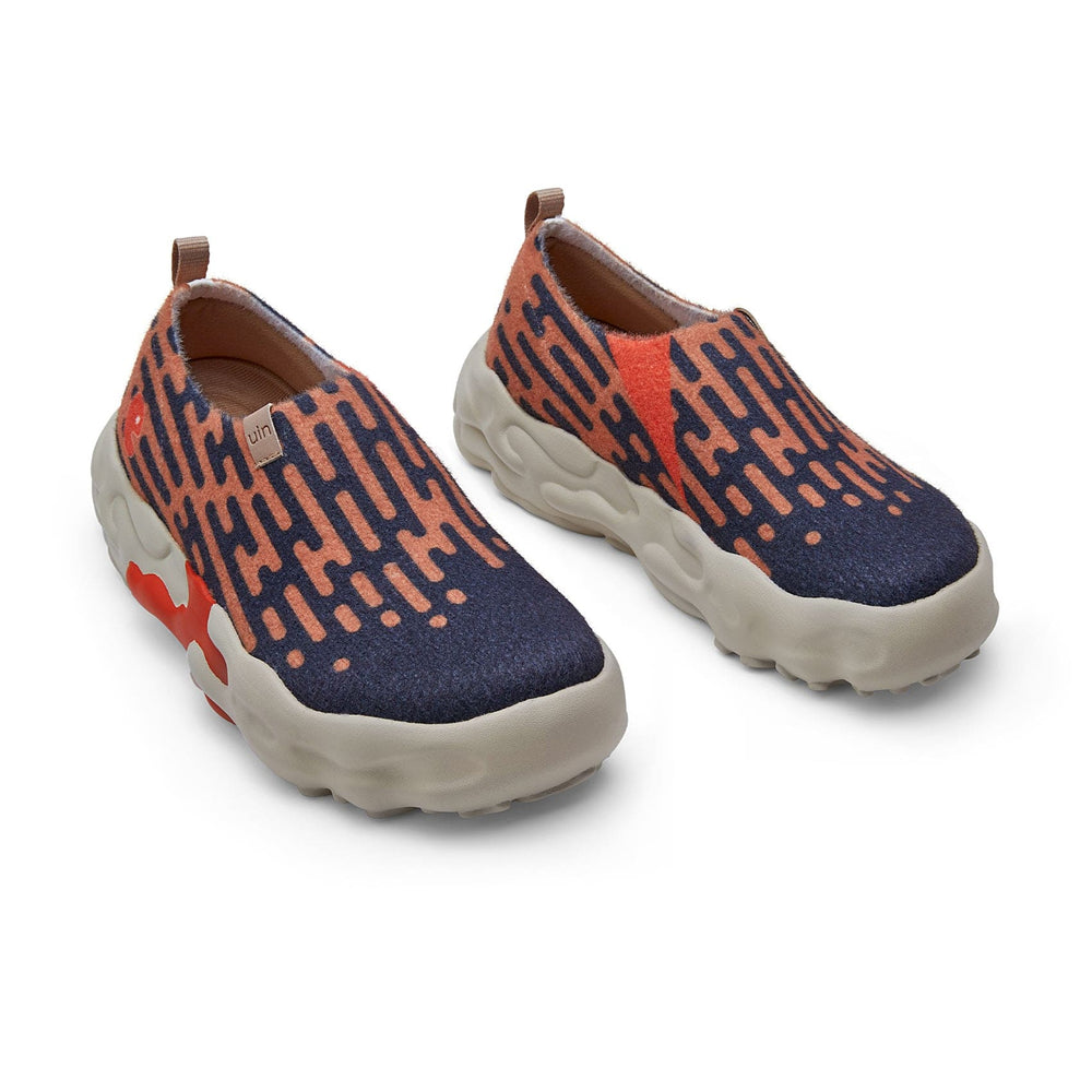 UIN Men Sparkling Morning Toledo XIII Women Canvas loafers