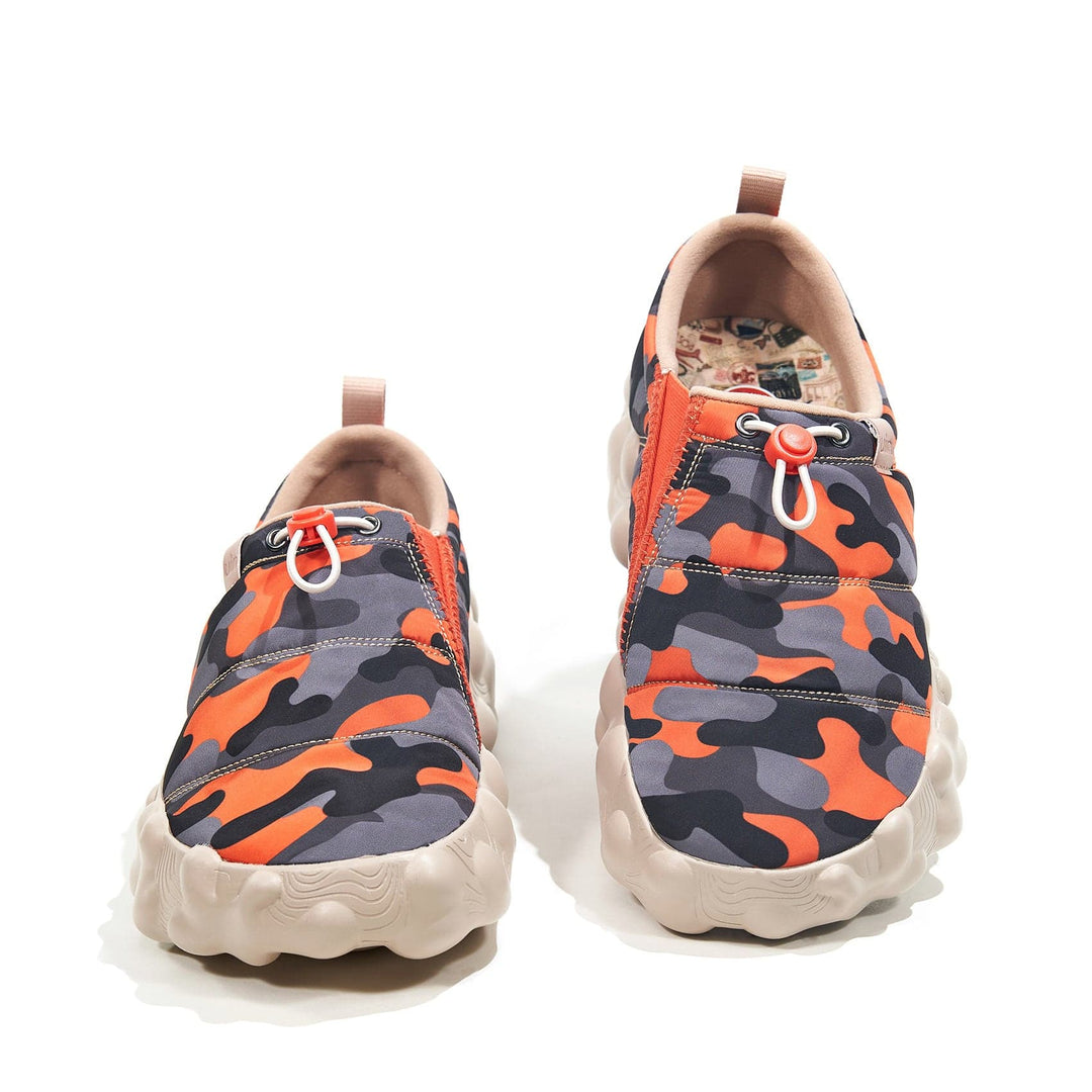 UIN Women Campfire Toledo VI Women Canvas loafers