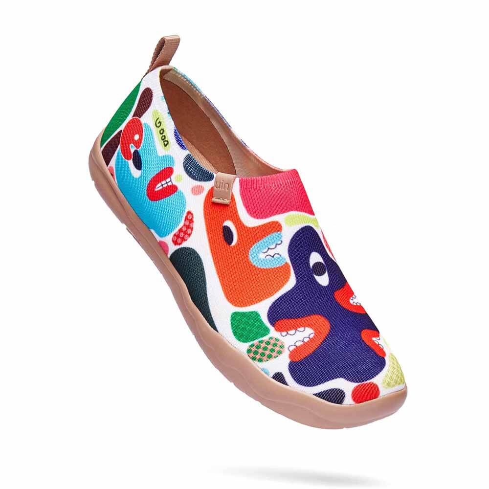 UIN Women Hola, There Canvas loafers