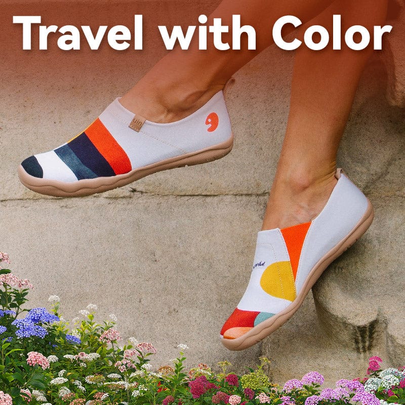 UIN Women Hold that Color Canvas loafers