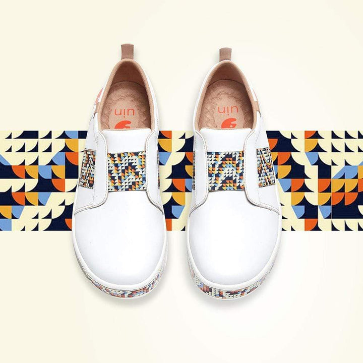UIN Women Illusion Cordoba Women Canvas loafers