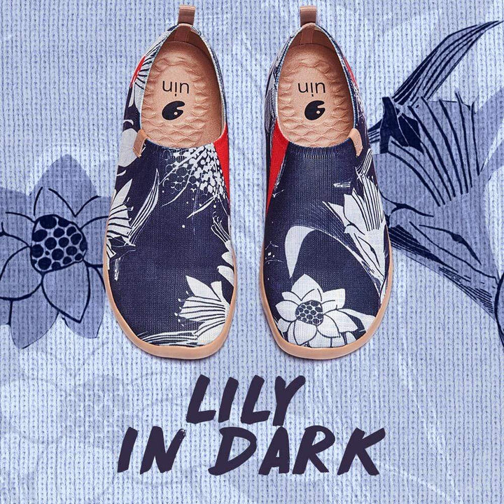 UIN Women Lily in Dark Canvas loafers